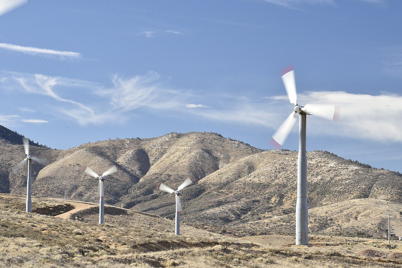 Wind turbines at Tehachapi Pass